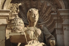 9e