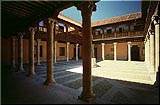 Patio del Palacio de la Diputación